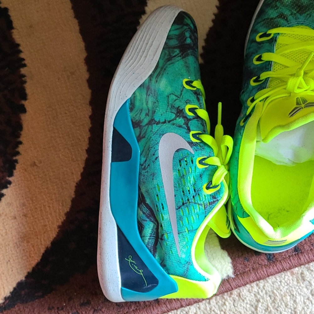 Kobe IX EM - Picture 3 of 6